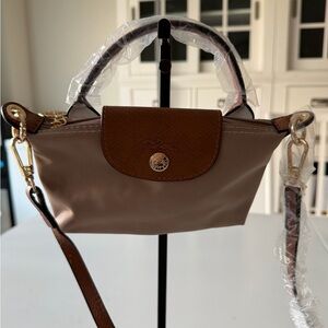 Elegant Beige Crossbody Bag